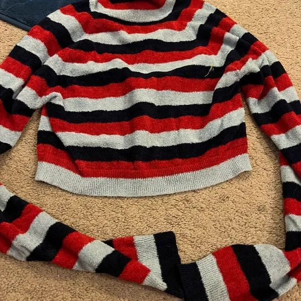 Urban‎ outfitters small sweater top - Image 5