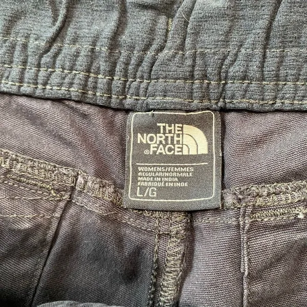 The North Face Women’s Shorts Size L Black Drawstring Hiking Outdoor - Image 4