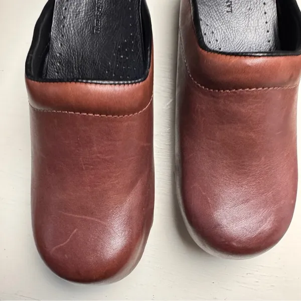 Lands’ End Brown Slip-On Clog Mules Shoes Sz 7 - Image 3