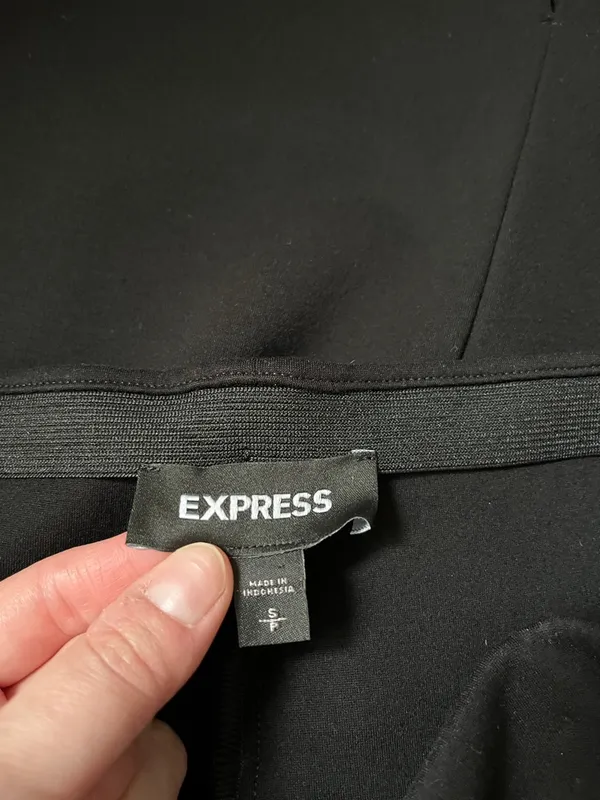 Express Black Stretchy Mini Pencil Skirt - Size Small - Image 11