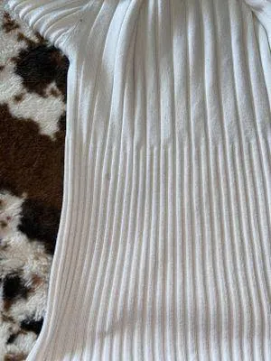 No Boundaries White Turtle Neck - Image 2