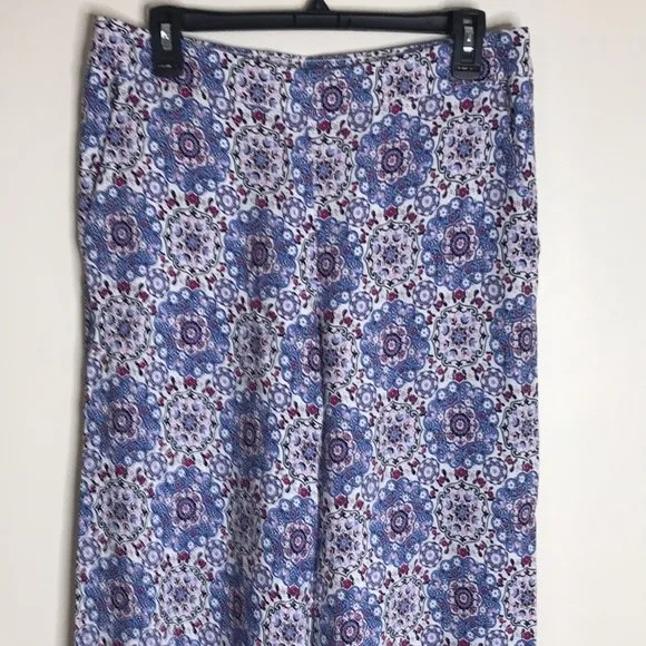 Loft Fluid Wide Leg Crop Pants in Medallion Linen Blend‎ ladies size medium - Image 4