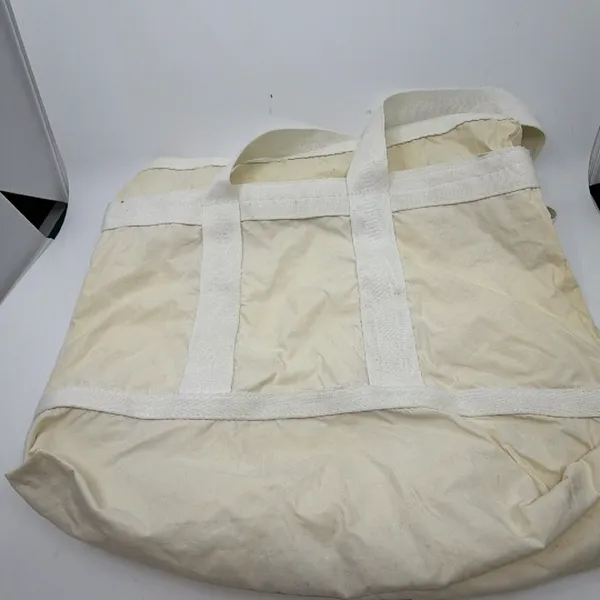 LeSportsac Vintage White Nylon Tote Bag - Image 3