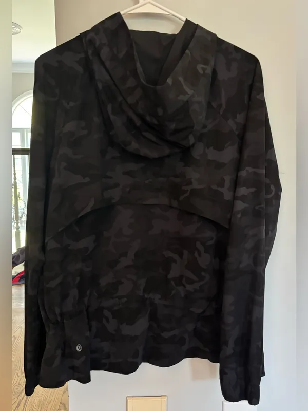 Camo Lululemon Jacket - Image 2