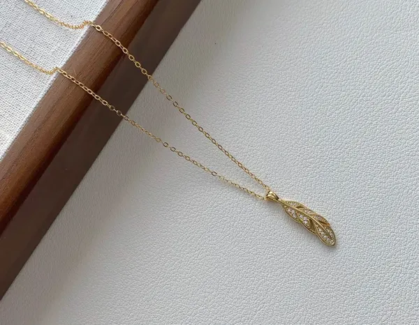 Boutique Pavé Feather Pendant Necklace • 18K Gold Vermeil Cable Chain Sterling Silver 925 - Image 4