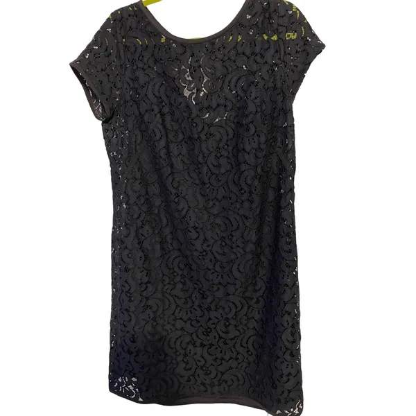 Loft Lace Shift Dress Floral Black Keyhole Back Ribbon Tie Elegant Cap‎ Sleeve - Image 2