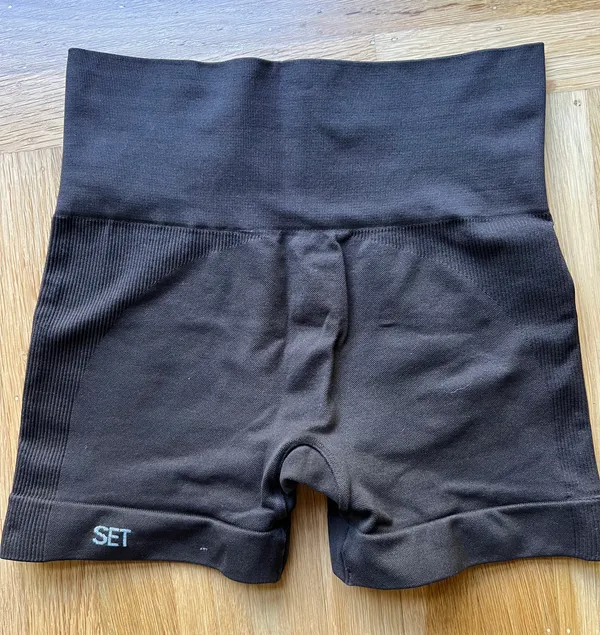 Set Active Biker Shorts - Image 3