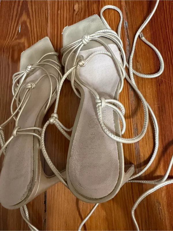 Chinese Laundry Yita Gold Strappy Heels - Image 9