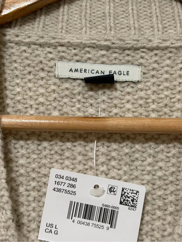 NWT AE Snow Stopper Sweater Size Large Cream Cable Knit Chunky NEW beads - Image 3