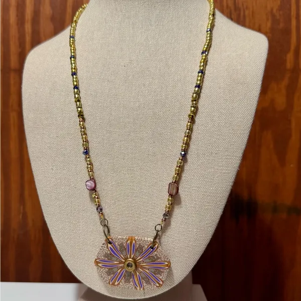 ✨ Handmade Beaded Necklace with Purple Gold and Bronze Polymer Clay Pendant ✨ - Image 4