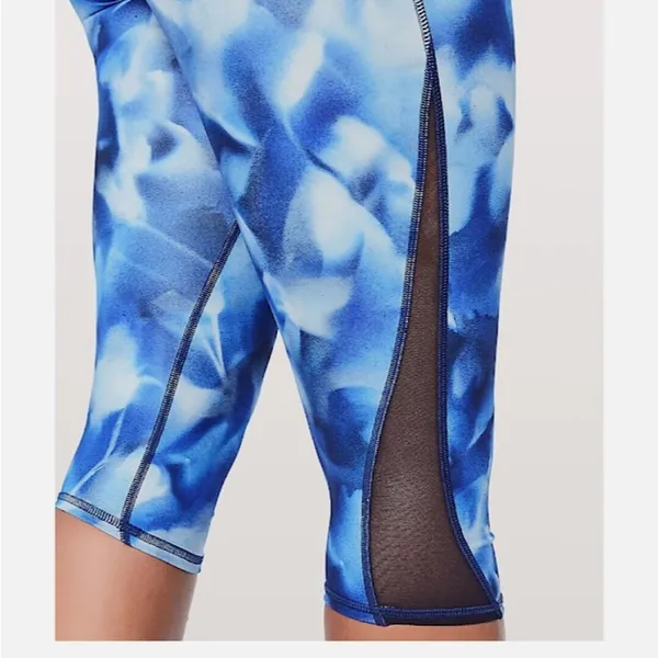 Lululemon Wunder Under‎ Hi-Rise 1/2 Tight Luxtreme Blush Blossom Alpine Size 8 - Image 3