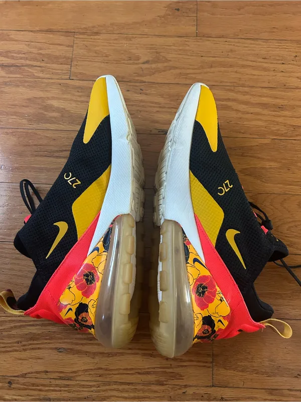 Limited Edition Nike women Air Max 270 Crimson floral black size 11 - Image 6