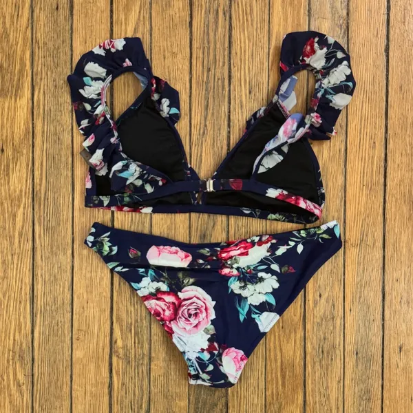 Cupshe Floral‎ Ruffle Bikini Swimsuit Two Piece Bathing Suit Medium - Image 9