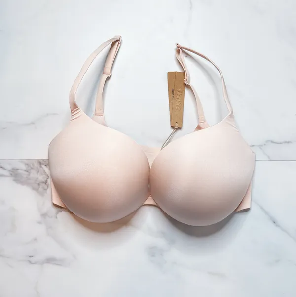 NWT Skims Ultimate Push Up Plunge Bra  - Image 2