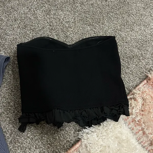 Black Strapless Bustier Top - Image 2