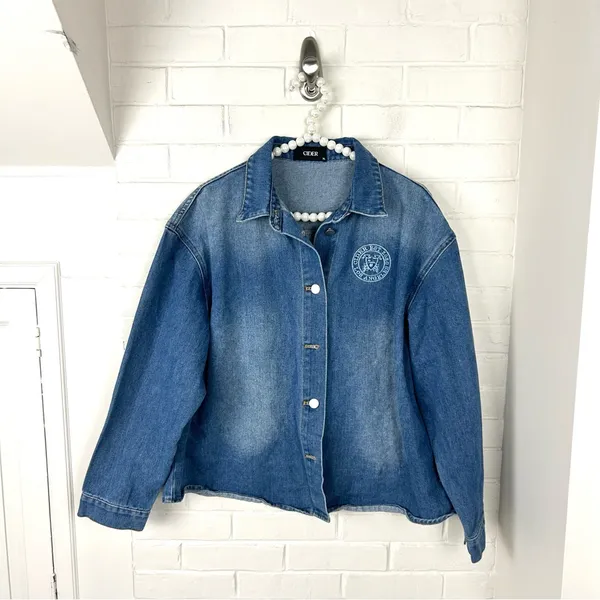 Cider Embroidered Logo Blue Washed Denim Button Down Shirt Size XL - Image 2
