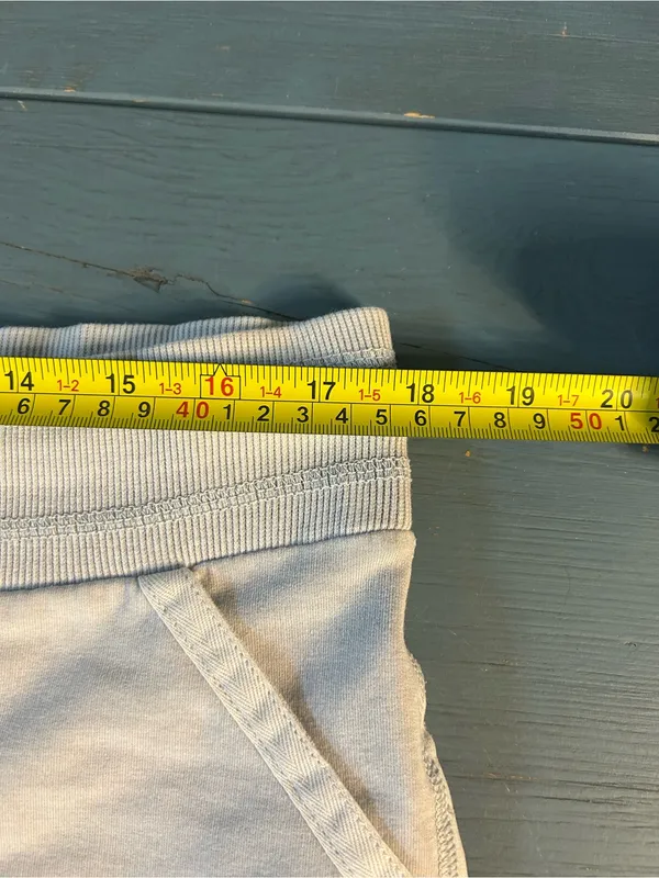 GAP Light Blue/Gray Ribbed Drawstring Waist Cropped Sweatpants | Size Large - Image 4