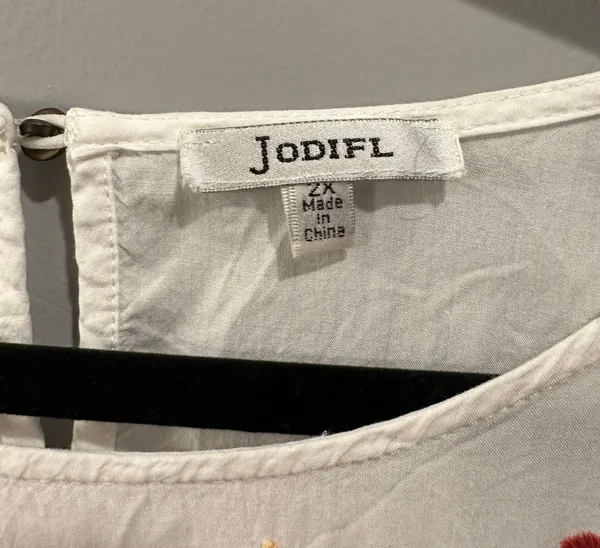 JODIFL Embroidered Blouse - Image 3