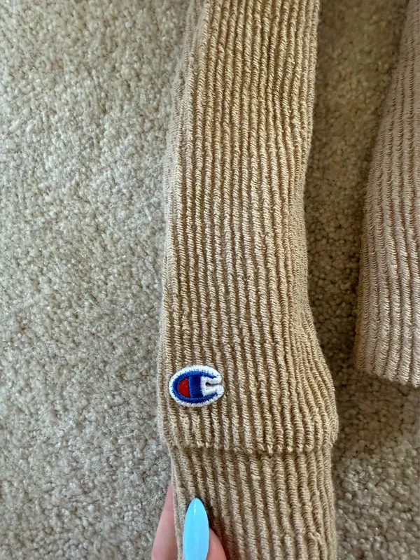 Champion Ribbed Sweatshirt - Image 5