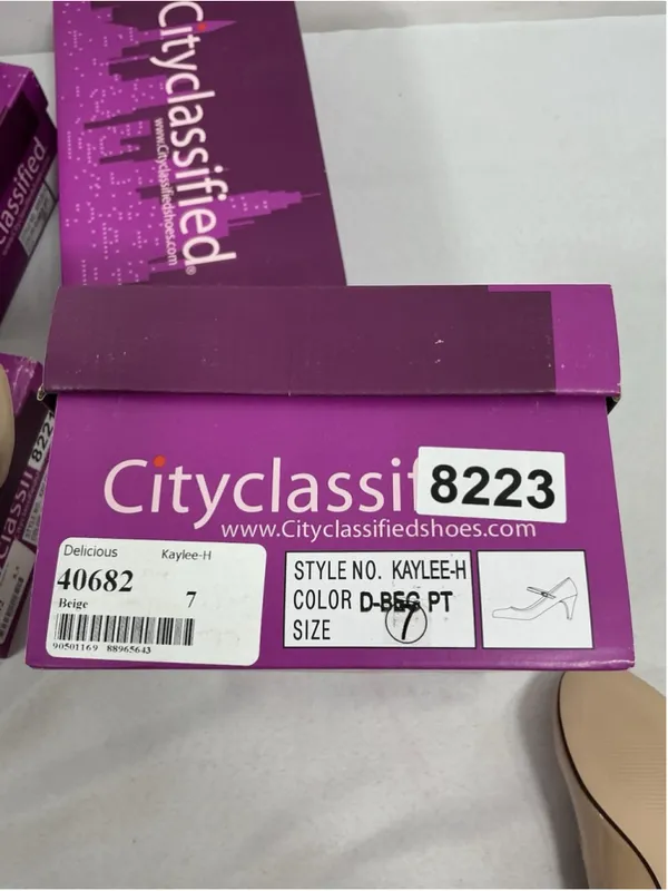 Womans New In Box City Classified Kaylee Mary Jane Pumps Size 7 Beige - Image 7