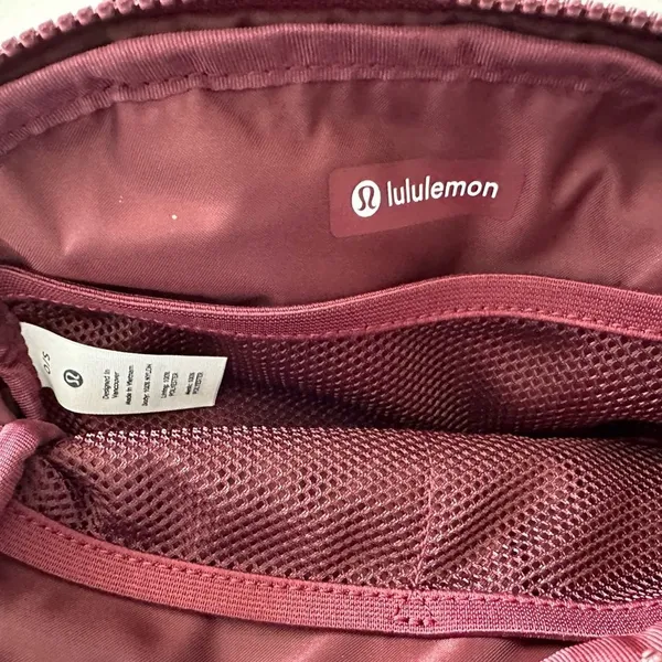 NWT Brand New lululemon Everyday Belt Bag 1L in Red Merlot RDMR - Image 5