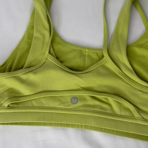 Lululemon Ebb to Train Bra Lime Green Ribbed Medium Support Size 6‎ W2CQGS - Image 5