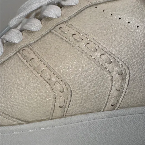 Oasis Society The 365 Stitch Platform Sneakers Ivory Vegan Leather Women’s 9 - Image 5