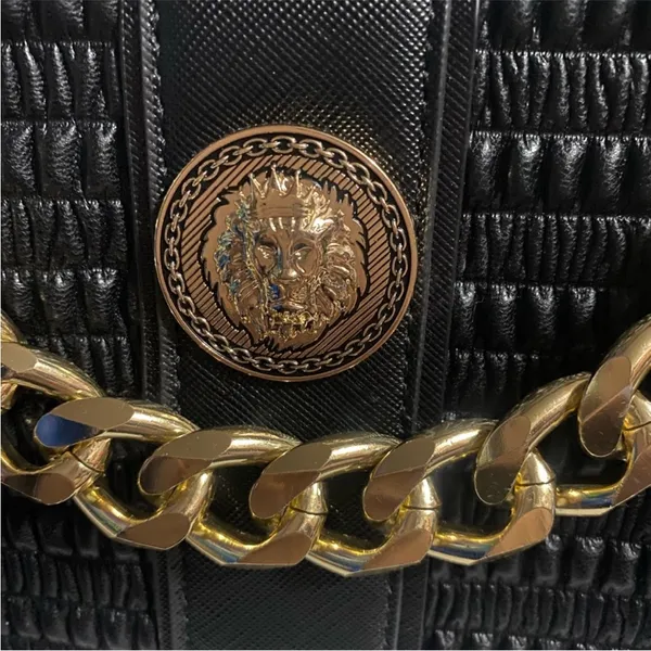 Aldo Black Textured Faux Leather Shoulder Bag Chunky Chain Detail and Lion Logo - Image 4