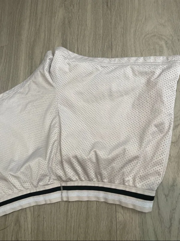 Women’s Lightweight Mesh Lounge Shorts in Light Gray Size L - Image 2