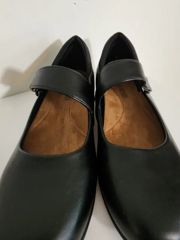 Dream Paris Black Mary Jane Flats Size 11 - Image 3