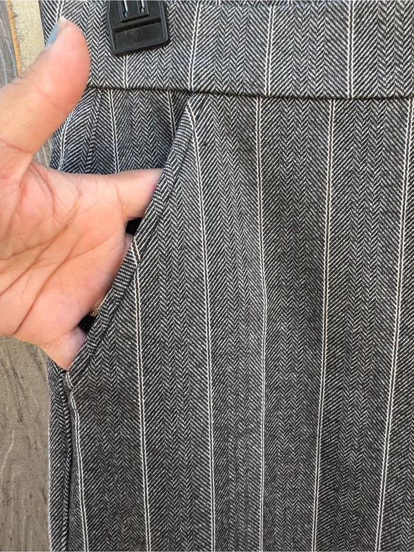 Lee Wide Leg Pinstripe Trousers in Gray - Image 3