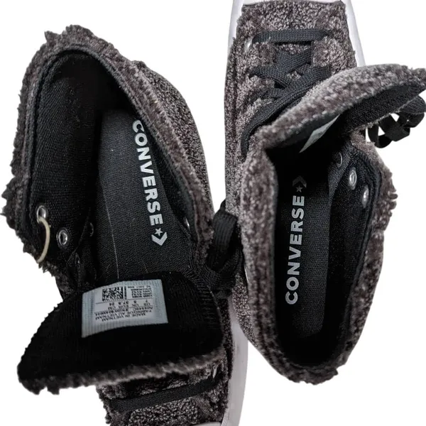 Converse Chuck Taylor All Star‎ Lugged Winter High Top Furry Knit Sneakers 7 - Image 9
