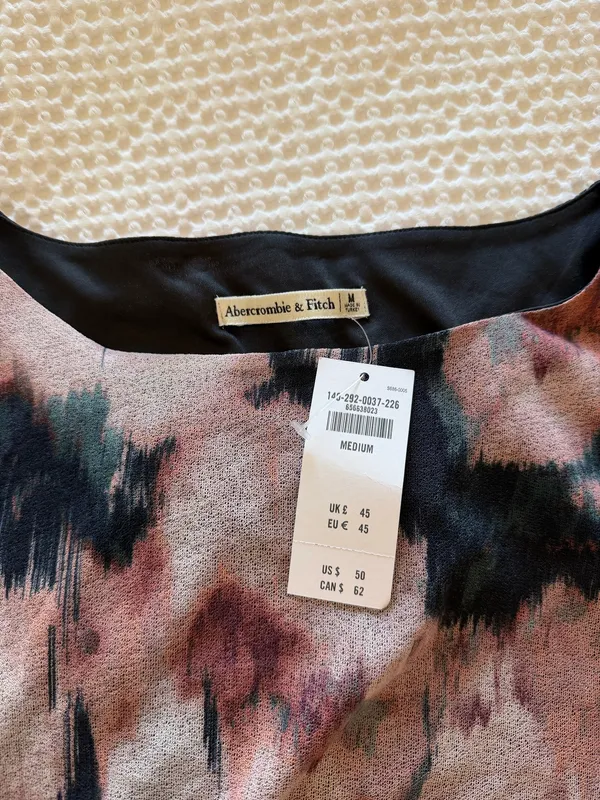 Abercrombie & Fitch Sleeveless Print Top - Image 3