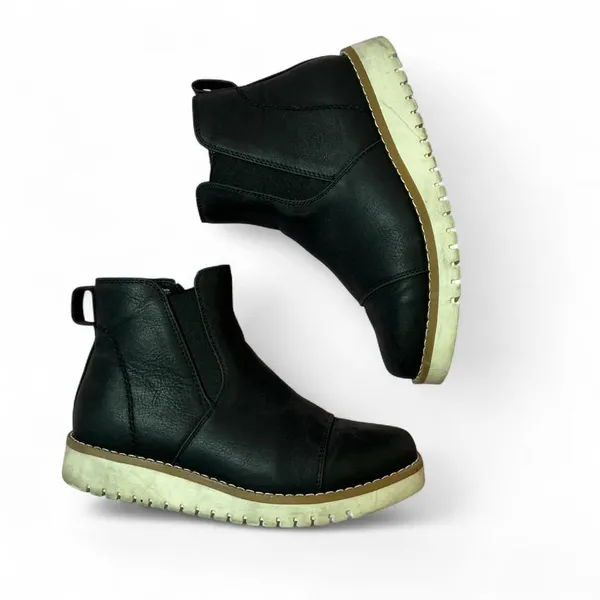 Black Ankle Boots, Chelsea‎ Booties with Platform Sole, Casual Shoes - Image 2