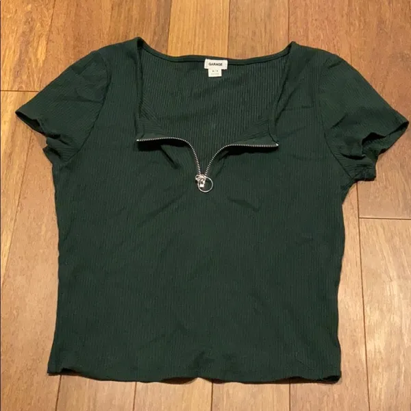 Garage crop top - Image 2