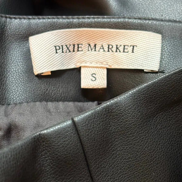 Pixie Market Black Faux Leather Maxi Skirt - size Small - Image 3