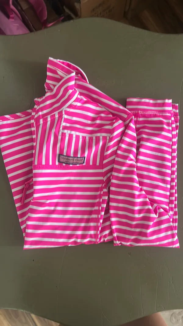 Vineyard vines Youth Quarter Zip - Image 3