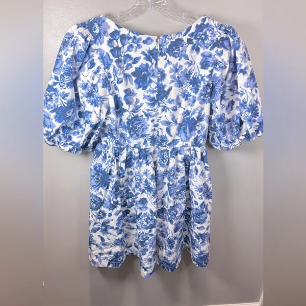 Abercrombie & Fitch NWT Cinch-Front Blue Floral Puffy Sleeve Mini‎ Dress Medium - Image 3