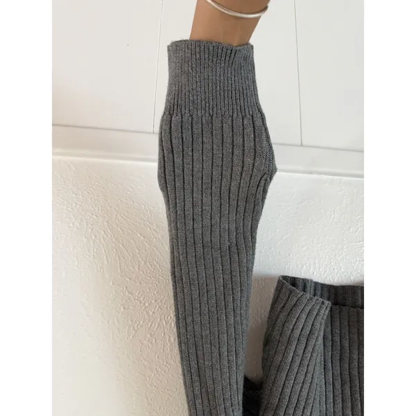 Wild Fable Rib Knit Zip Front Crop Sweater Gray Long Sleeve Women’s L NWT - Image 9