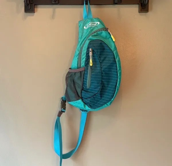 Turquoise Sling Bag Green - Image 4