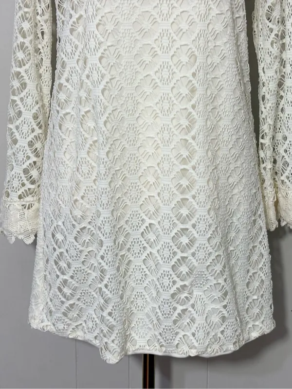 T-Bags Los Angeles Ivory Crochet Lace Long Sleeve Mini Dress Size L - Image 3