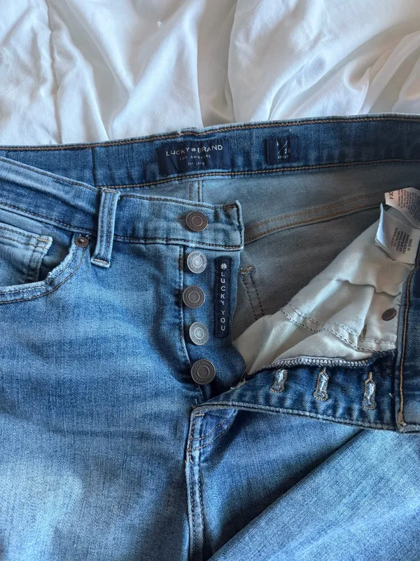 Lucky Brand Jeans - Image 5