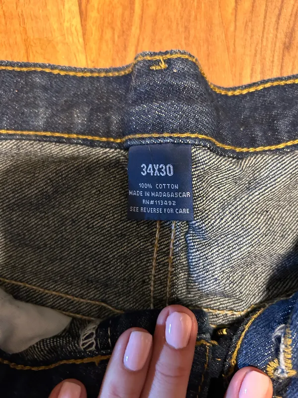 not sure the brand they were gifted to my husband - Image 2