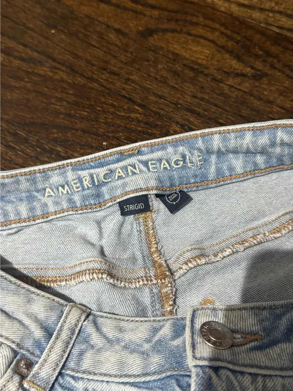 American Eagle Jeans - Image 2