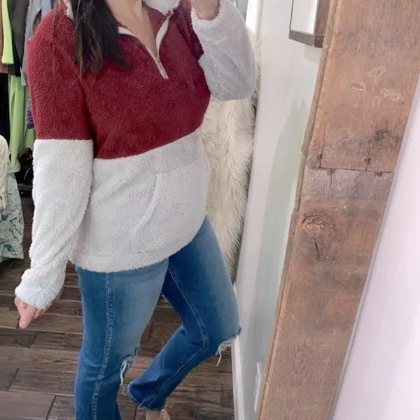Fuzzy sweater size small - Image 3