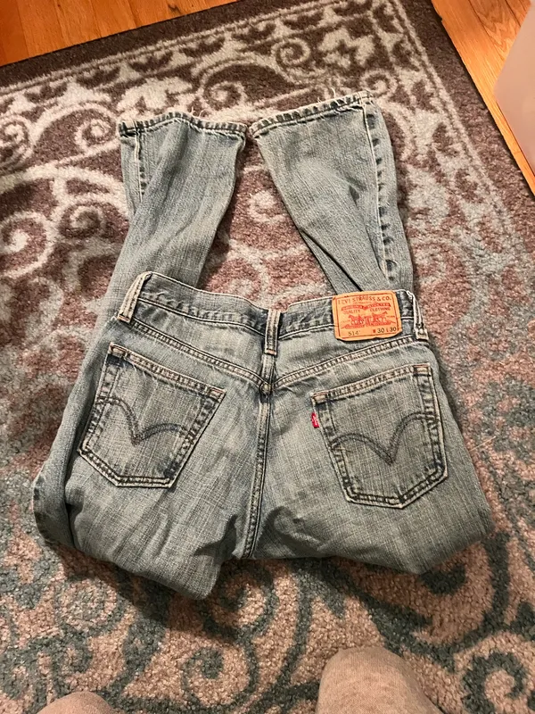 Vintage Levi’s 514 slim straight classic blue women’s jeans 30/30 - Image 2