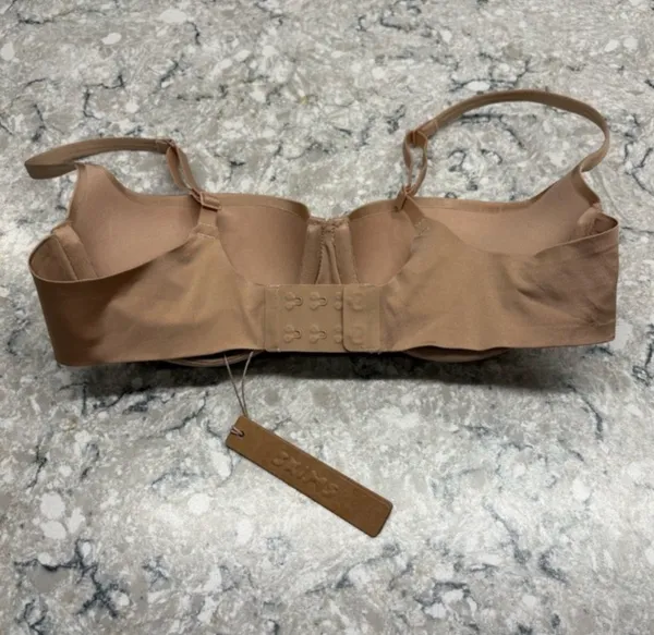 SKIMS Balconette Bra 32B - Image 4
