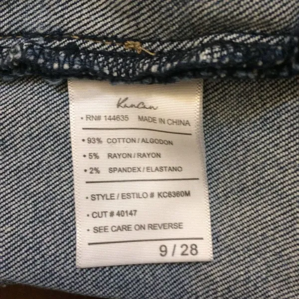 Kancan maternity jeans size 9/29 distressed Blue - Image 11