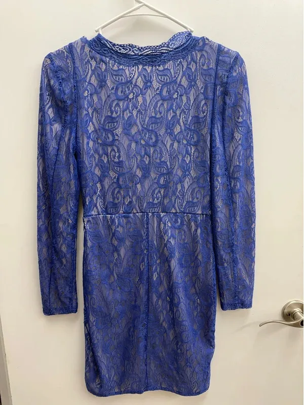 Women’s size small sophisticated Xtaren dress - Image 7