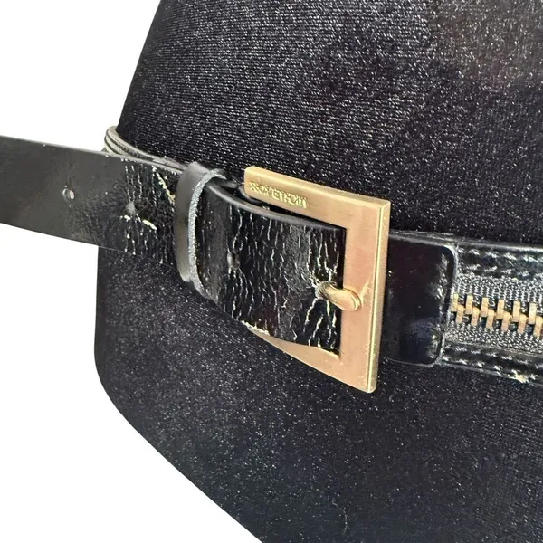 Michael Kors Black Leather Belt Gold Zipper Detail Fashion Buckle Size L Flaw - Image 4